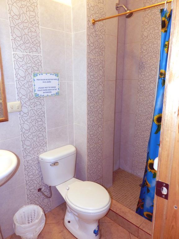 Hostal Yaku Montanita Montañita Quarto foto